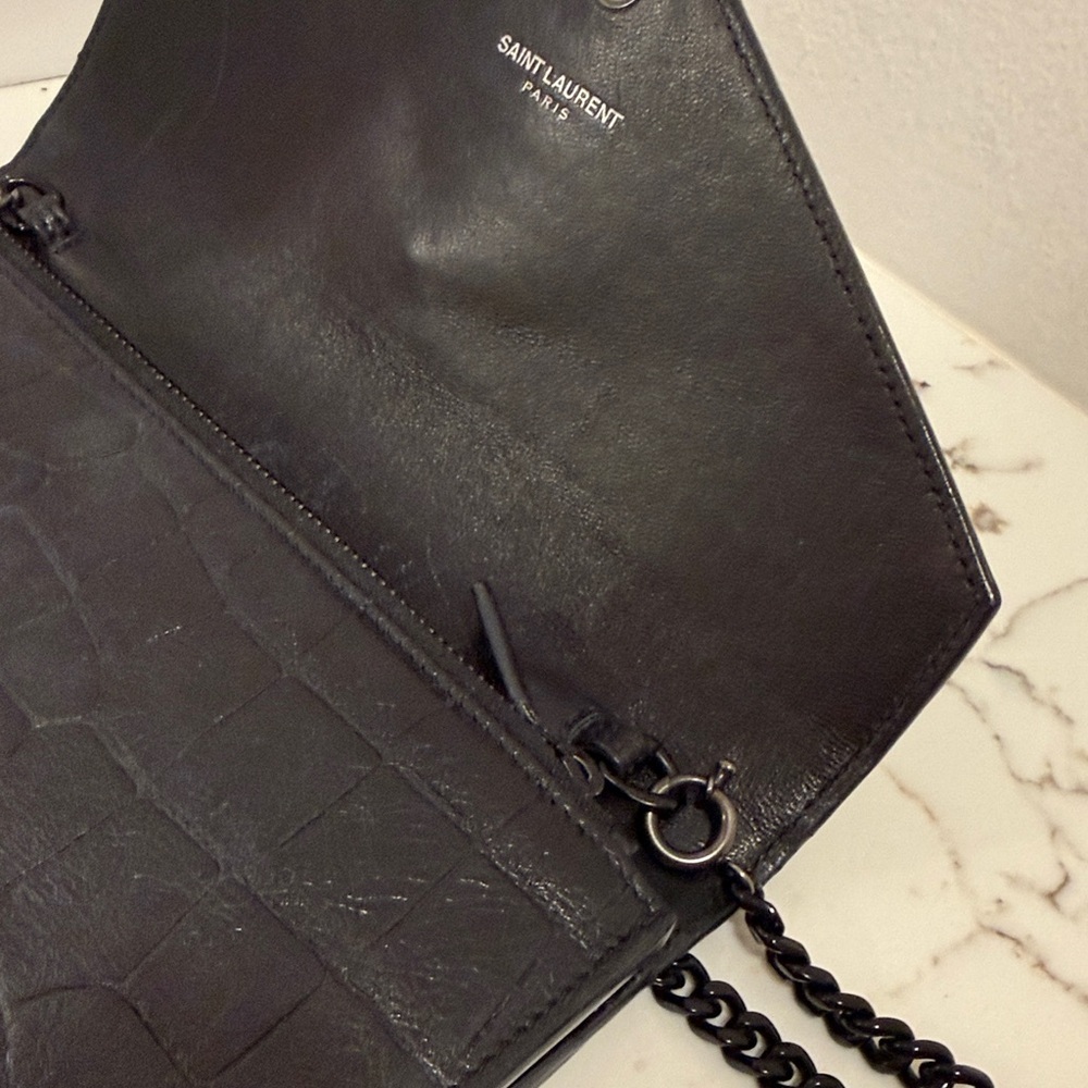 Yves Saint Laurent Black Croc-Embossed Leather Crossbody Bag - Picture 7 of 9